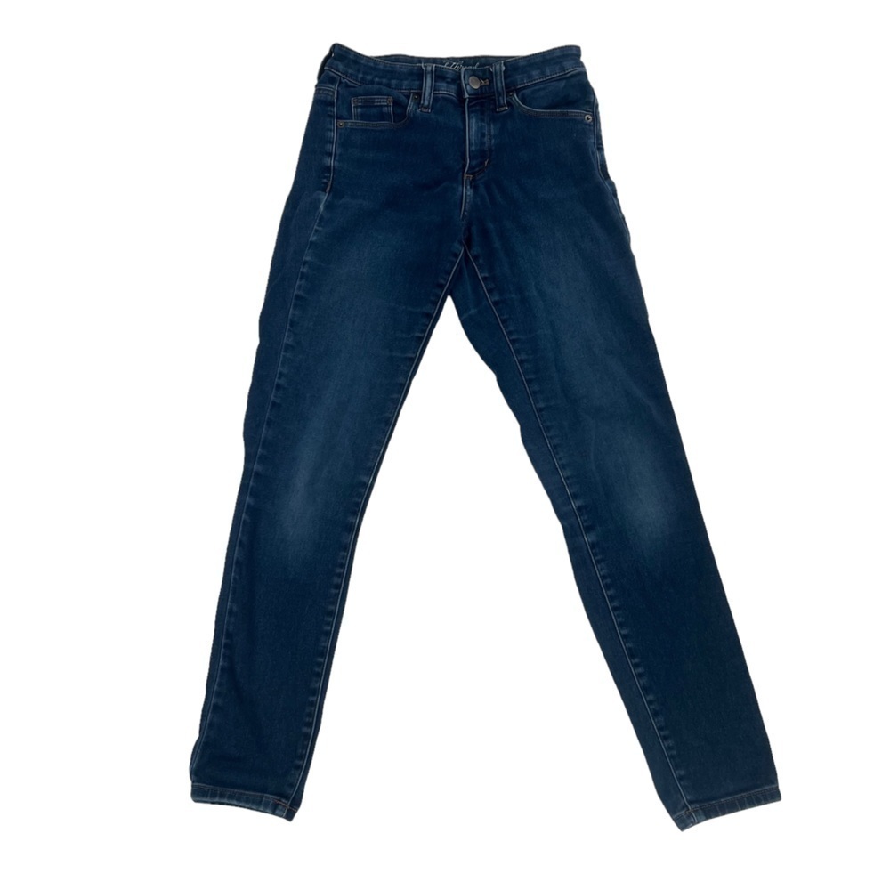 Universal Thread Straight Leg Skinny Jeans Size 0 Women’s